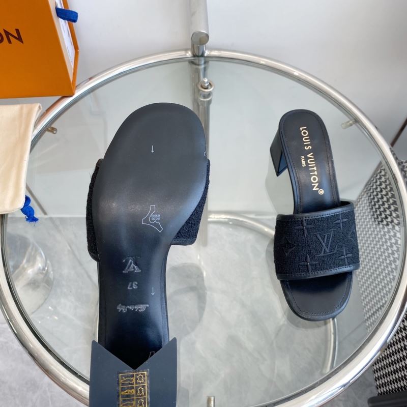 Louis Vuitton Slippers